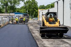 Best Gravel Driveway Installation  in Ocean Springs, MS